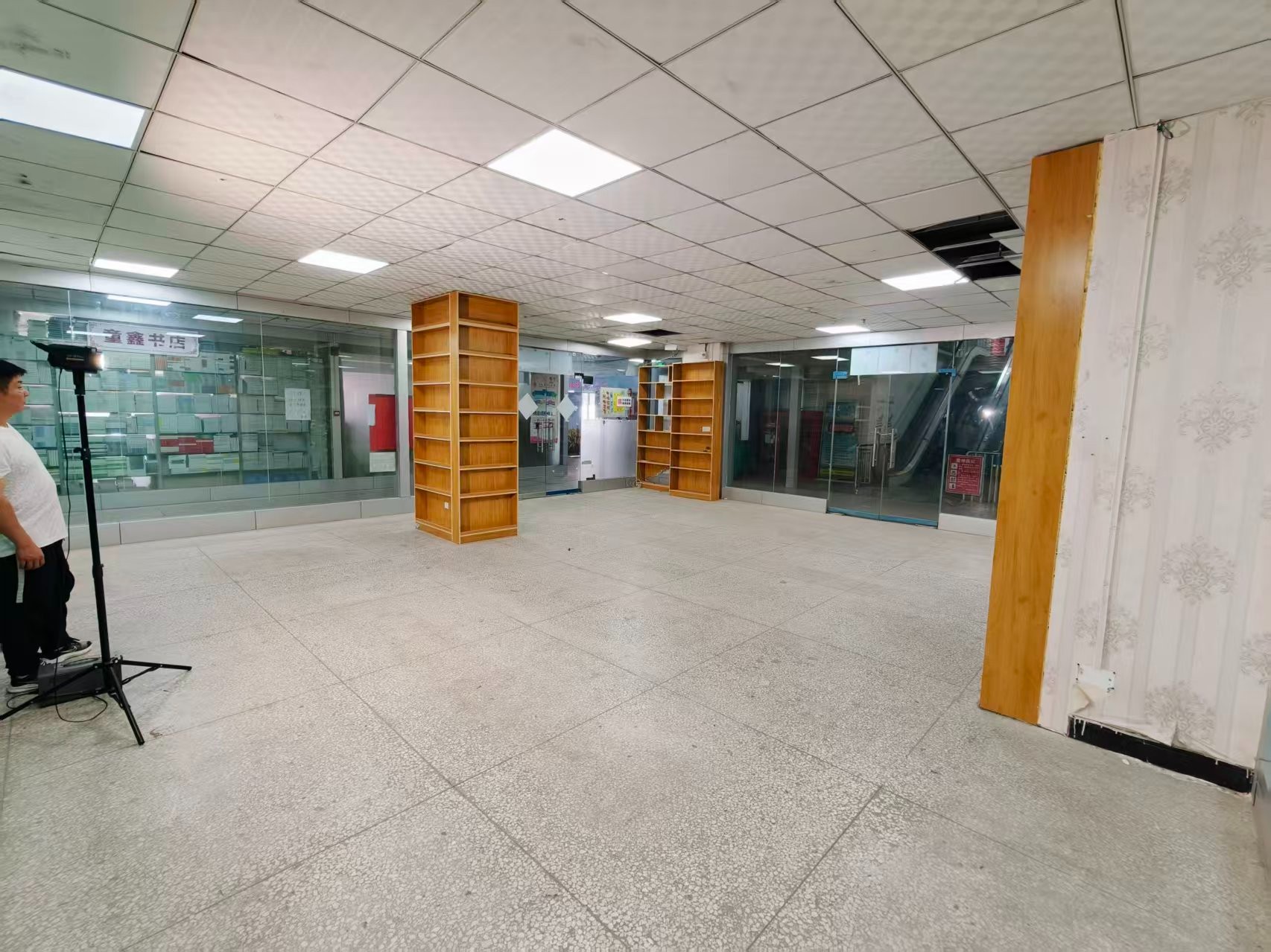 白圭西街入驻AI产业园，共享数字经济新机遇